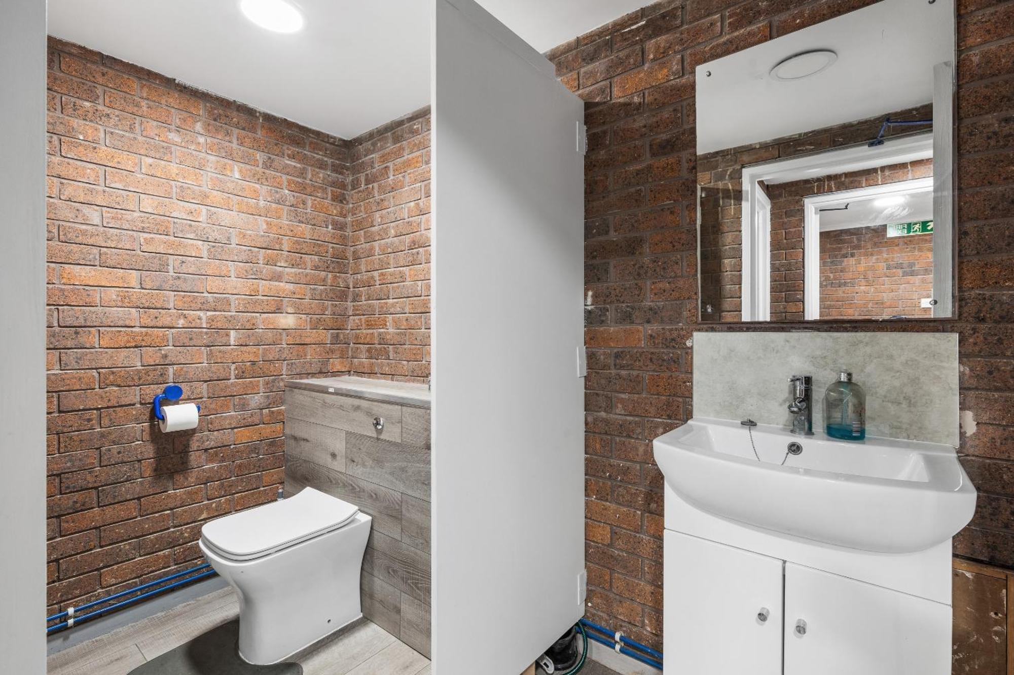 Aparthotel Queens Place - *