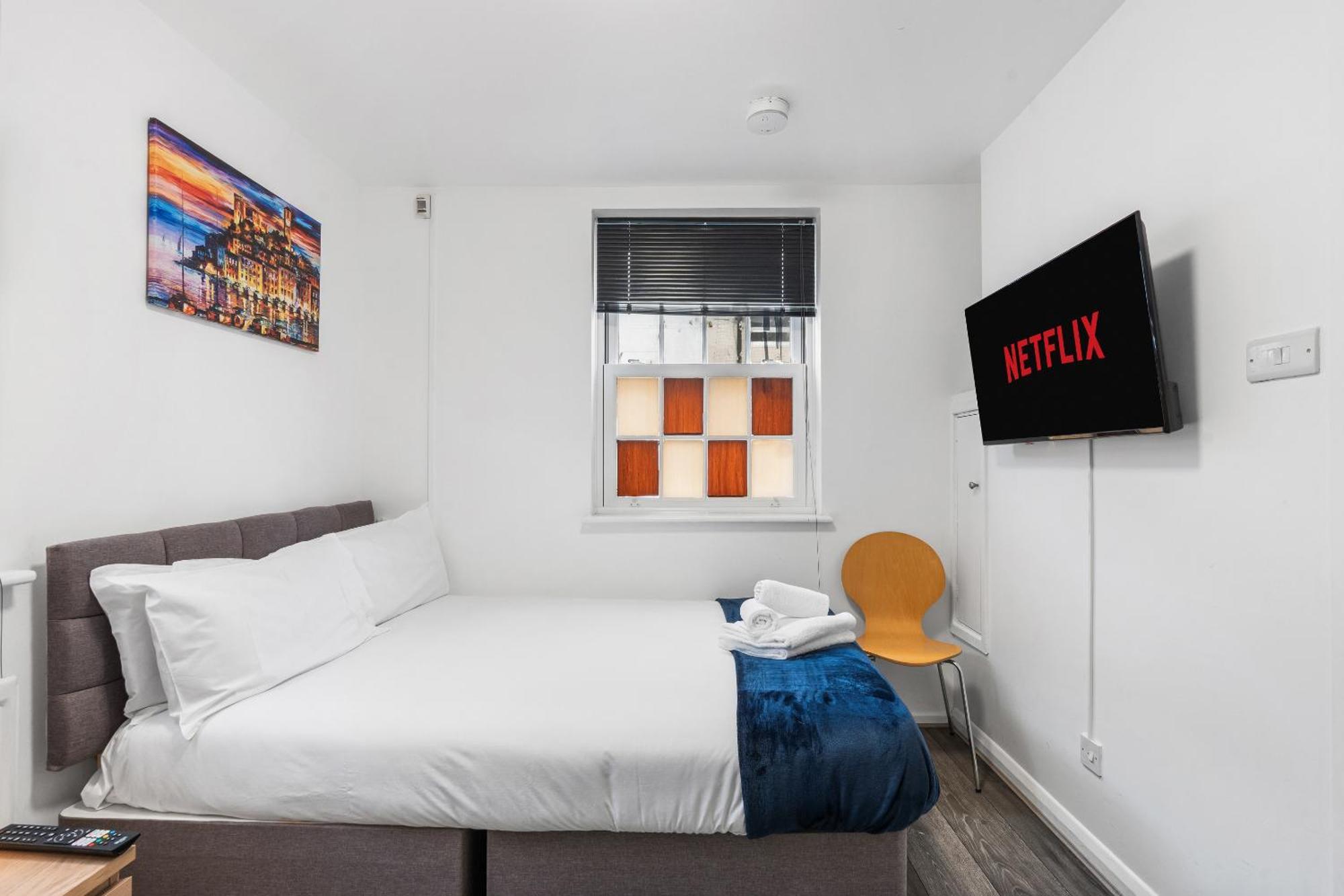 Queens Place - Aparthotel